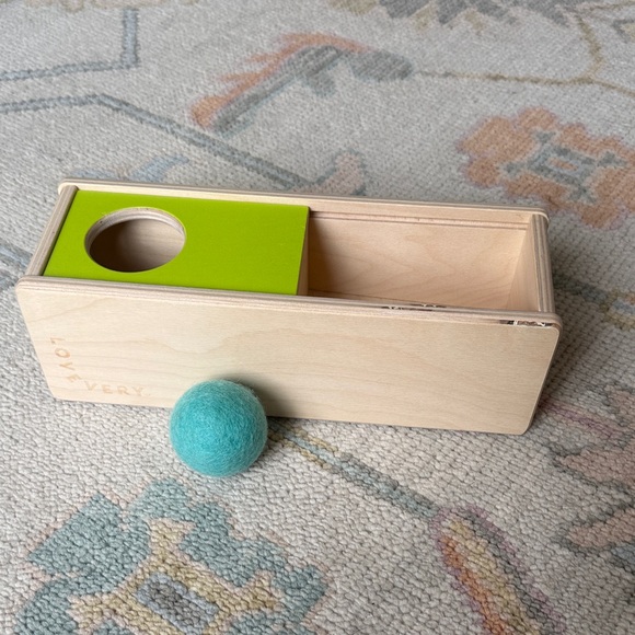 LOVEVERY Other - Sliding Top Box
